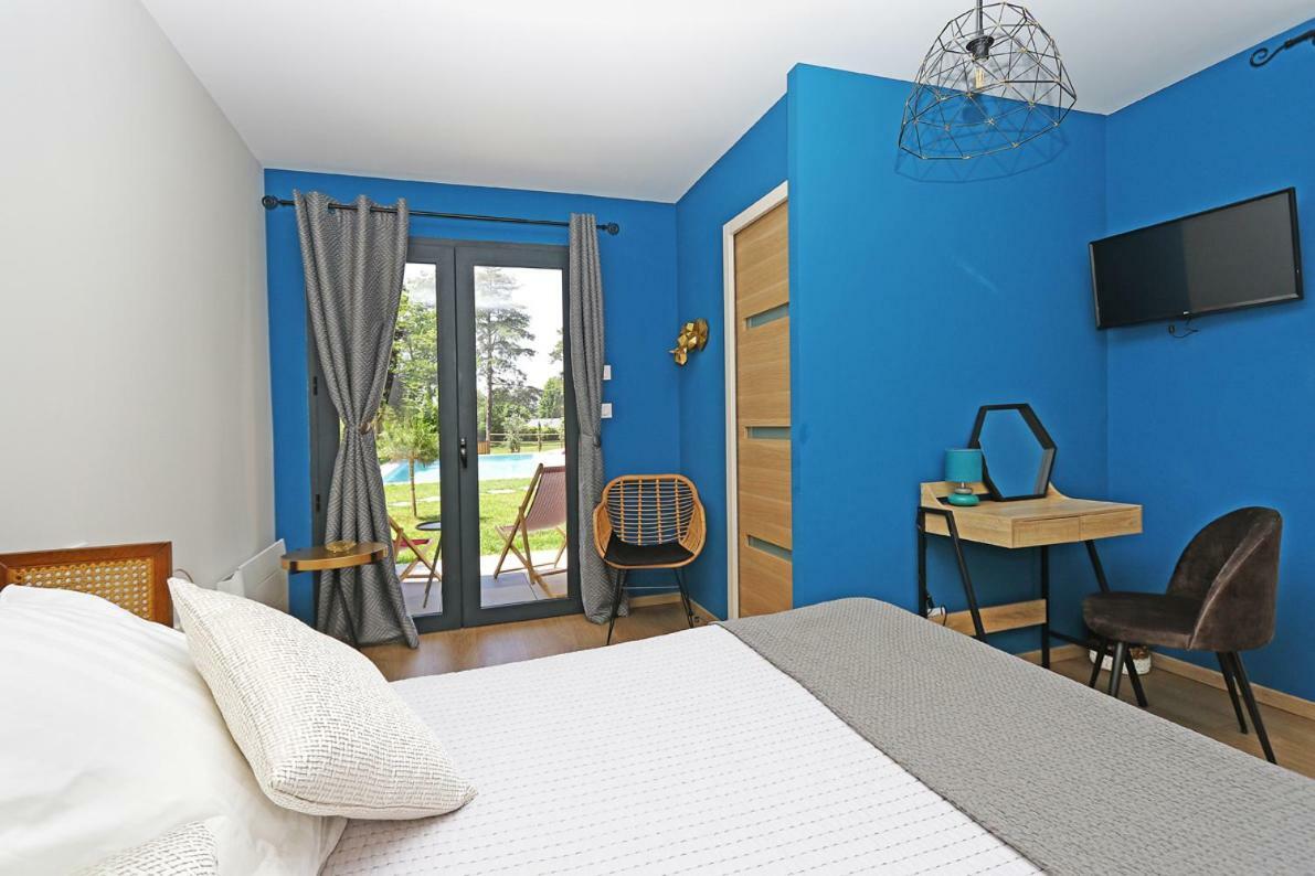 L Esprit Du Clain Chambres D Hotes Bandb De Standing Proches Du Futuroscope Golf Et Lac De St Cyr Naintre Exterior photo